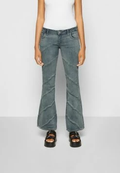 BDG Urban Outfitters SEAM LOW RISE FLARE - Flared Jeans - Grey -BDG Urban Outfitters shop aaaa046de9bb4b9982ddecee60b412ea