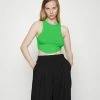 BDG Urban Outfitters HIGH NECK TANK WITH RAW CURVED HEM - Top - Green