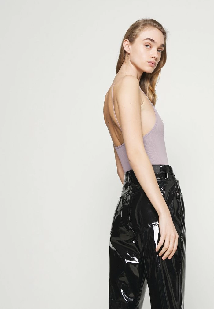 BUNGY BODYSUIT - Top - purple dove BDG Urban Outfitters BUNGY BODYSUIT - Top - Purple Dove -BDG Urban Outfitters shop ab73e96041eb423dbd69fc92b46603fb