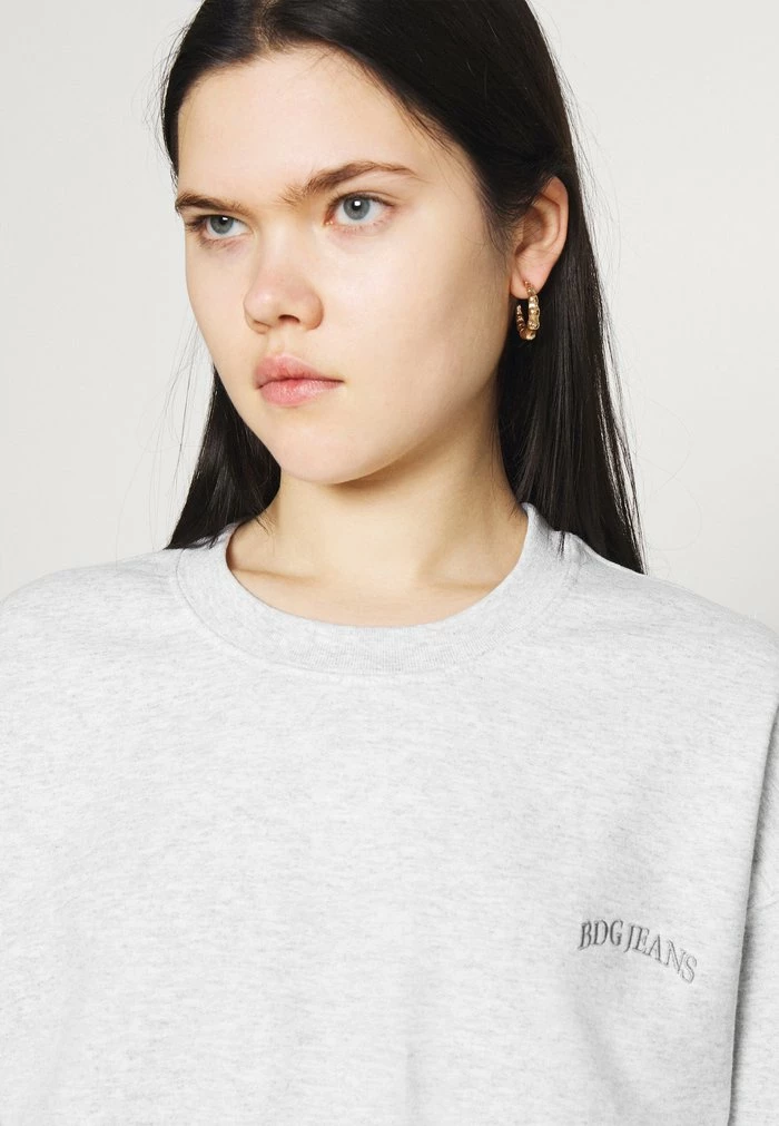 BUBBLE HEM - Sweatshirt - light grey BDG Urban Outfitters BUBBLE HEM - Sweatshirt - Light Grey -BDG Urban Outfitters shop abcdcd51445f41b9b085fe21f218189d