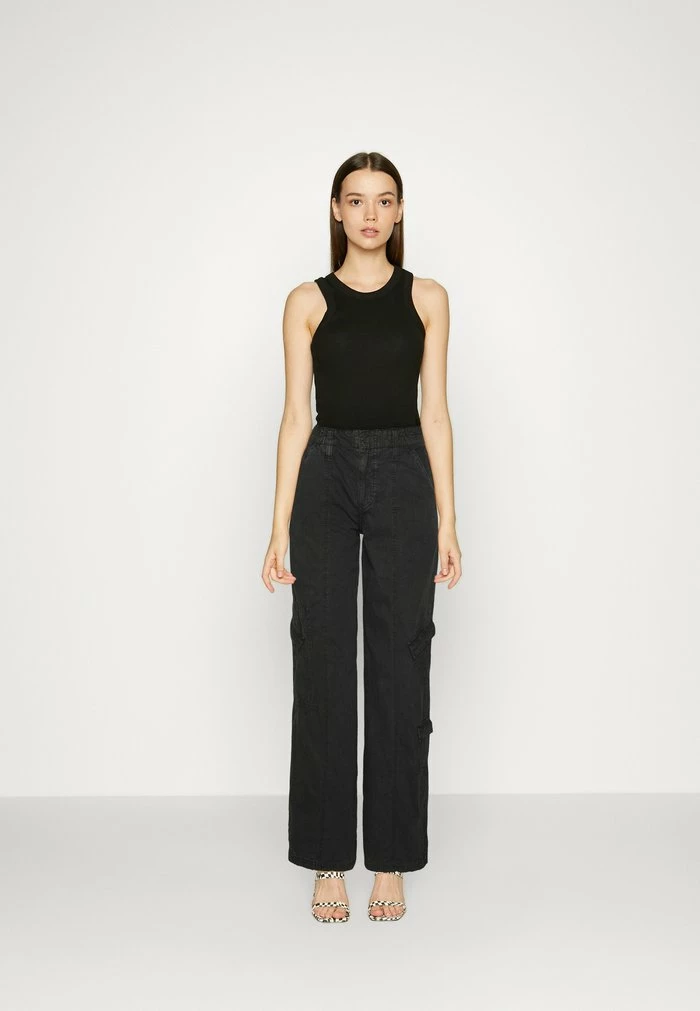 WINTER - Cargo trousers - black BDG Urban Outfitters WINTER - Cargo Trousers - Black -BDG Urban Outfitters shop b3373c77925844ca8d7da6b2614c68d6