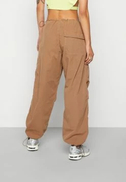BDG Urban Outfitters BAGGY TECH PANT - Trousers - Camel -BDG Urban Outfitters shop b349c407990e4ab7aa252159ff34e5b7