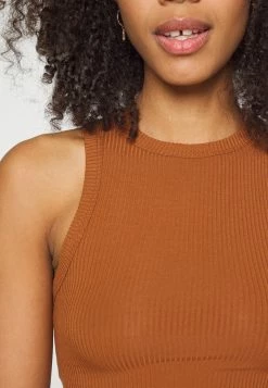 BDG Urban Outfitters HIGH NECK TANK WITH RAW CURVED HEM - Top - Choc -BDG Urban Outfitters shop b45c3fab47f14bc1af24d5c5ad5574eb