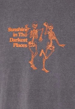 BDG Urban Outfitters PSYCHADELIC TEE UNISEX - Print T-shirt - Charcoal -BDG Urban Outfitters shop b5ceac83cbda4318a5567367cd0be498