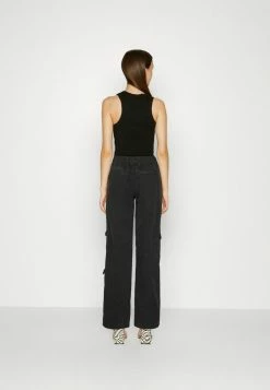 BDG Urban Outfitters WINTER - Cargo Trousers - Black 4 BDG Urban Outfitters WINTER - Cargo Trousers - Black -BDG Urban Outfitters shop b7ec38e10b6e49e78260dc33af5b20af