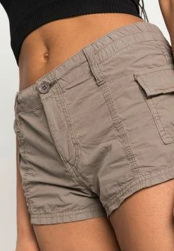 BDG Urban Outfitters POPLIN - Shorts - Khaki -BDG Urban Outfitters shop ba6ebf295de5438db35b03b0a797c70a