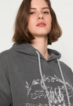 BDG Urban Outfitters BDG TATTOO STUD - Hoodie - Charcoal -BDG Urban Outfitters shop bff5da2ea2eb4285aa7793a523fcf888