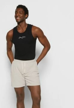 BDG Urban Outfitters Shorts - Ecru -BDG Urban Outfitters shop c9e070fd1080498fa4cc9b076f83cd2b