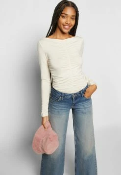 BDG Urban Outfitters PUDDLE JEAN - Relaxed Fit Jeans - Bleach -BDG Urban Outfitters shop cbab15b3194044339774f4a5121731bd