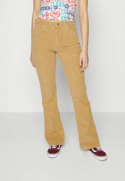 BDG Urban Outfitters Flared Jeans - Bone Brown