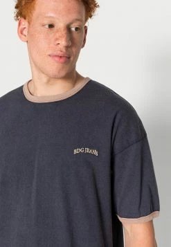 BDG Urban Outfitters RINGER TEE UNISEX - Basic T-shirt - Navy -BDG Urban Outfitters shop cf980b41fb824f839228be1ee3be4ac3