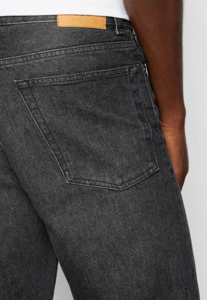 RELAXED DAD - Relaxed fit jeans - black BDG Urban Outfitters RELAXED DAD - Relaxed Fit Jeans - Black -BDG Urban Outfitters shop d0d51a2151724d8f9cec6278fe92a62e