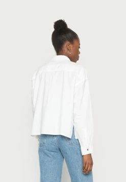 BDG Urban Outfitters CROP SHIRT - Blouse - White 4 BDG Urban Outfitters CROP SHIRT - Blouse - White -BDG Urban Outfitters shop d65dba0d6c2b4ec7ac04b9e5649eb416