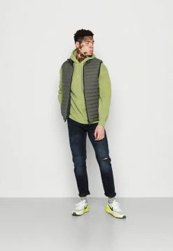 BDG Urban Outfitters KNOWLEDGE HOODIE - Hoodie - Green -BDG Urban Outfitters shop dae51b356b344ba5817a7478fb896a07