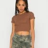 BDG Urban Outfitters BABY - Basic T-shirt - Brown -BDG Urban Outfitters shop e670270d05b84d14bc08d3cfcef64b3e