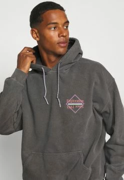 BDG Urban Outfitters EXPLORATION HOODIE - Hoodie - Black -BDG Urban Outfitters shop e686b1f9234c4d028426b0095f7e2363