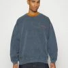 BDG Urban Outfitters CREWNECK UNISEX - Sweatshirt - Blue -BDG Urban Outfitters shop e866416bb841426dbc002a07aa56c9aa