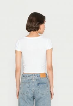 BDG Urban Outfitters CAMERON TEE - Basic T-shirt - White -BDG Urban Outfitters shop e8e52e9c85e74141876d62c9c0b53213