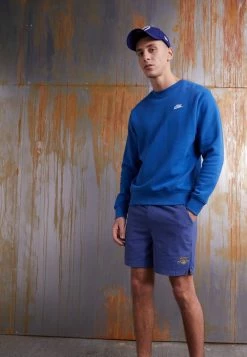 BDG Urban Outfitters Shorts - Navy