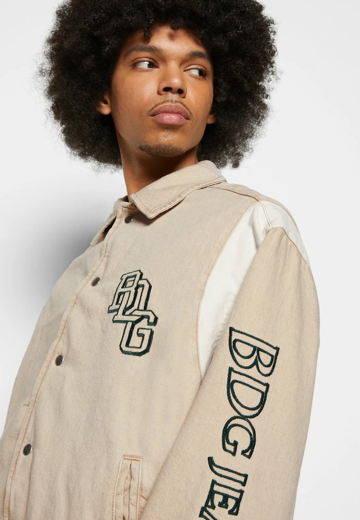 DENIM VARSITY JACKET - Light jacket - ecru BDG Urban Outfitters DENIM VARSITY JACKET - Light Jacket - Ecru -BDG Urban Outfitters shop f340b3b702434b819d9b6f5487be3a6b