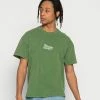 BDG Urban Outfitters GROWN CHAIN STITCH UNISEX - Print T-shirt - Green -BDG Urban Outfitters shop f85e6e2dcedf4f1eb80336a318f26bf4