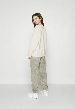 BDG Urban Outfitters SPHERE - Sweatshirt - Ecru -BDG Urban Outfitters shop f9d2a328cd9a4174aa0fb867f75fe42f