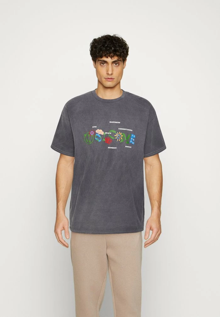 WELCOME TEE UNISEX - Print T-shirt - charcoal BDG Urban Outfitters WELCOME TEE UNISEX - Print T-shirt - Charcoal -BDG Urban Outfitters shop fbb82b3c5ac04a8caae0934e420931fe