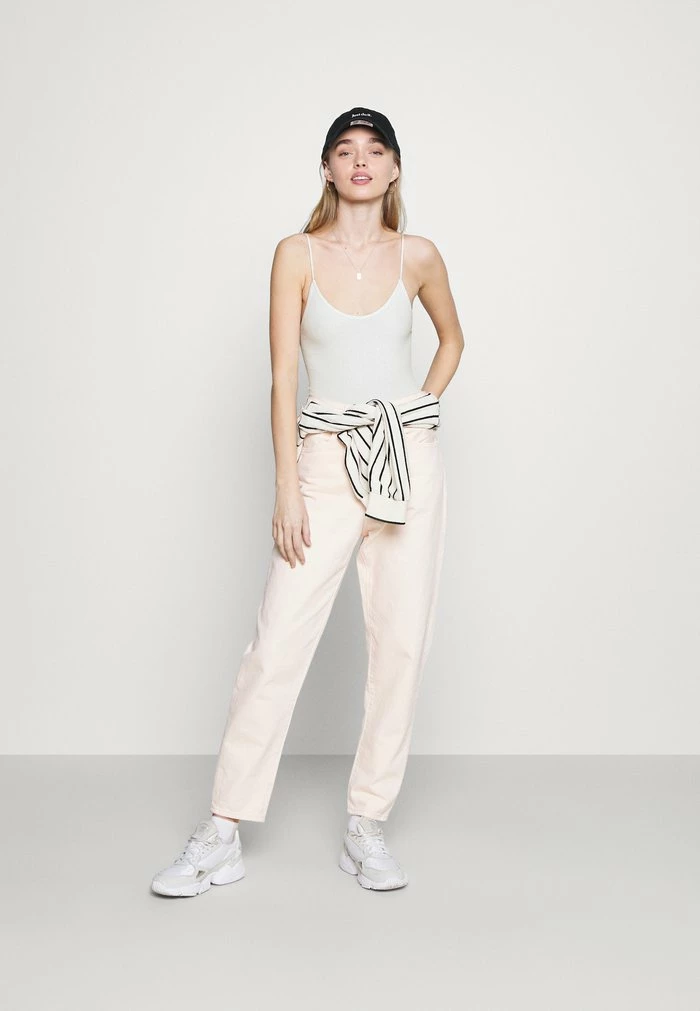 BUNGEE STRAP BODY THONG SNAP - Top - white BDG Urban Outfitters BUNGEE STRAP BODY THONG SNAP - Top - White -BDG Urban Outfitters shop febd6bd62a304a4e8fb54c3ad4e0ba67